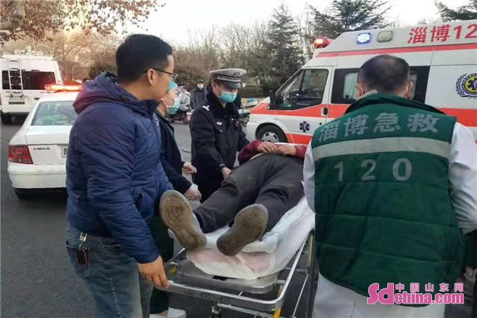 突发疾病交警送医保吗：交警紧急送医救治 